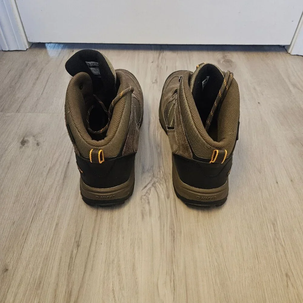 Hi-Tec Men's Falcon Mid Hiking 10.5W Boots - Brand New